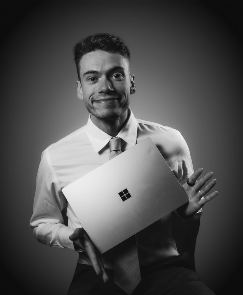 Portrait corporate en entreprise – Studio Saussay, photographe en Île-de-France